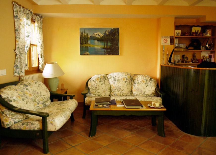 Bilanayur Hotell Alberuela de la Liena Exteriör bild