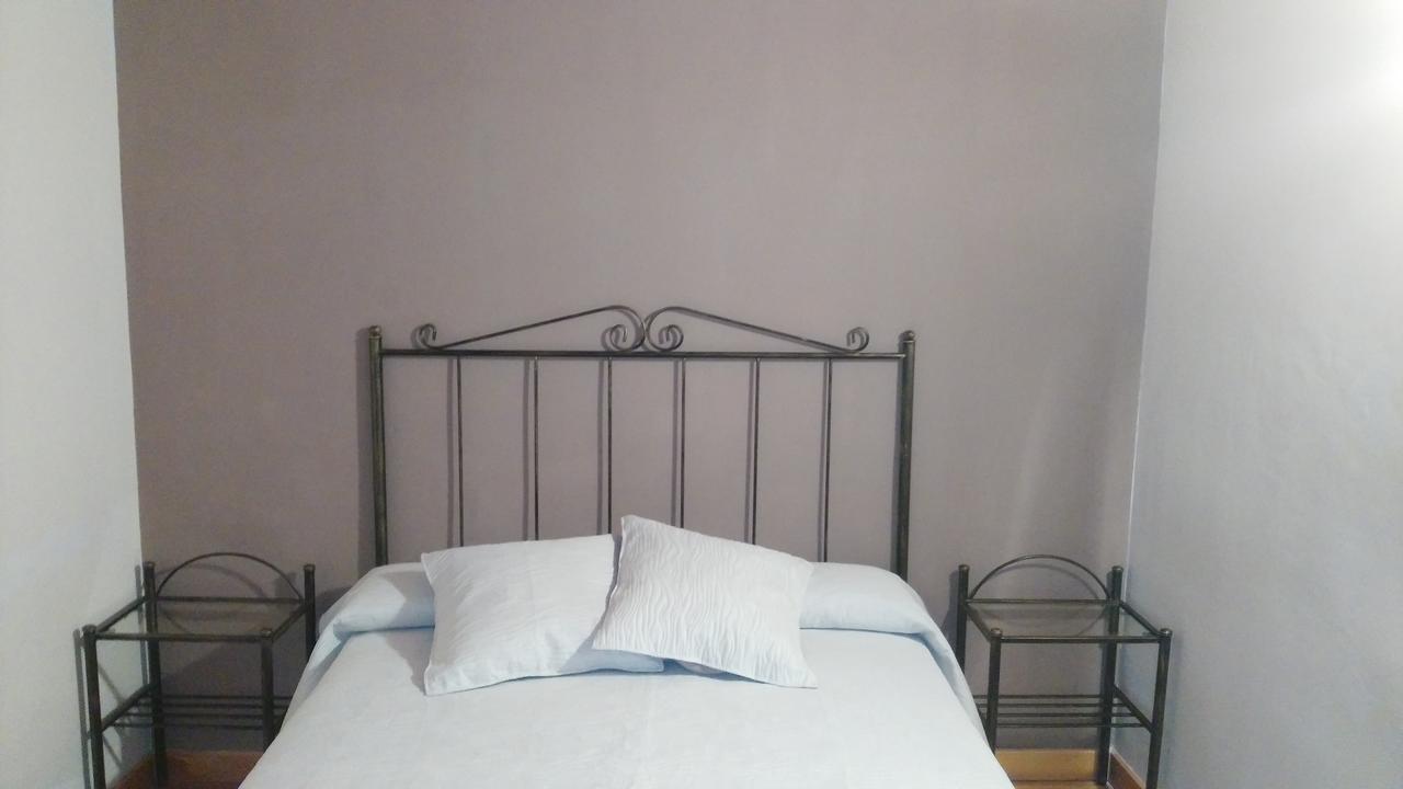 Bilanayur Hotell Alberuela de la Liena Exteriör bild