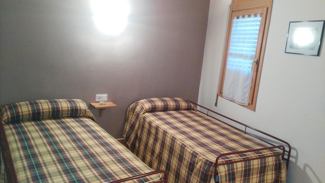 Bilanayur Hotell Alberuela de la Liena Exteriör bild